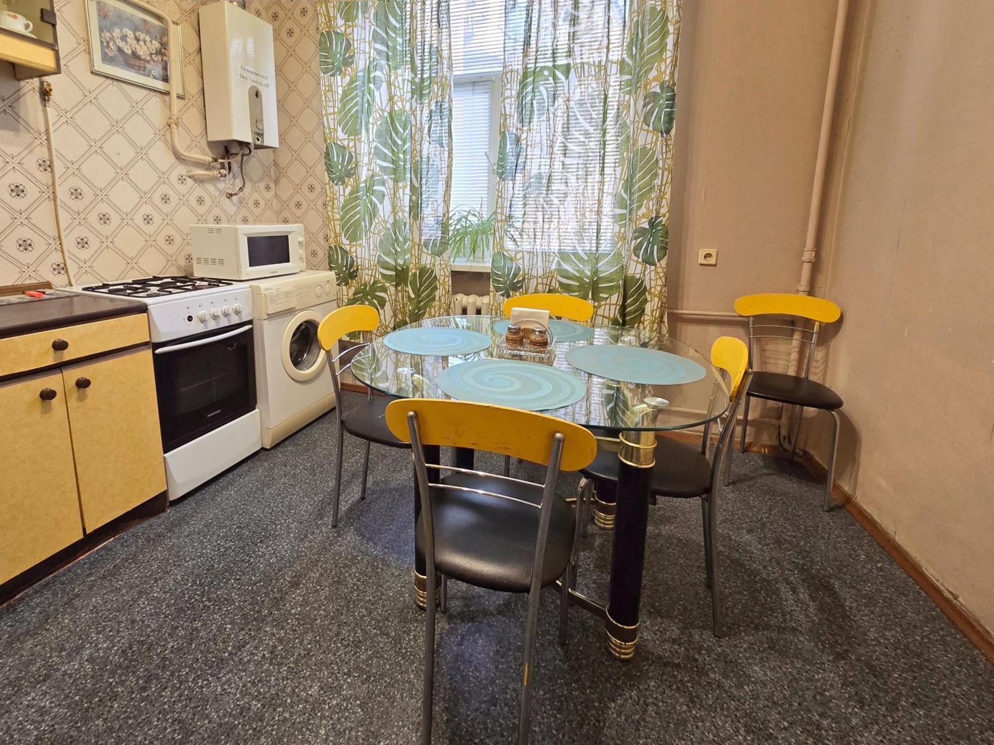 Home Hotel Apartments On Lva Tolstogo Kijów Zewnętrze zdjęcie